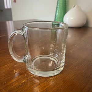 Set of 4 glass mugs